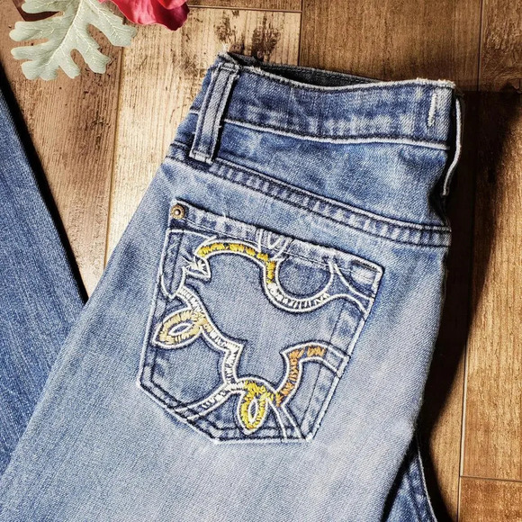 Vigoss Medium Wash Bootcut Jeans Juniors Size 9/10 - Picture 6 of 12